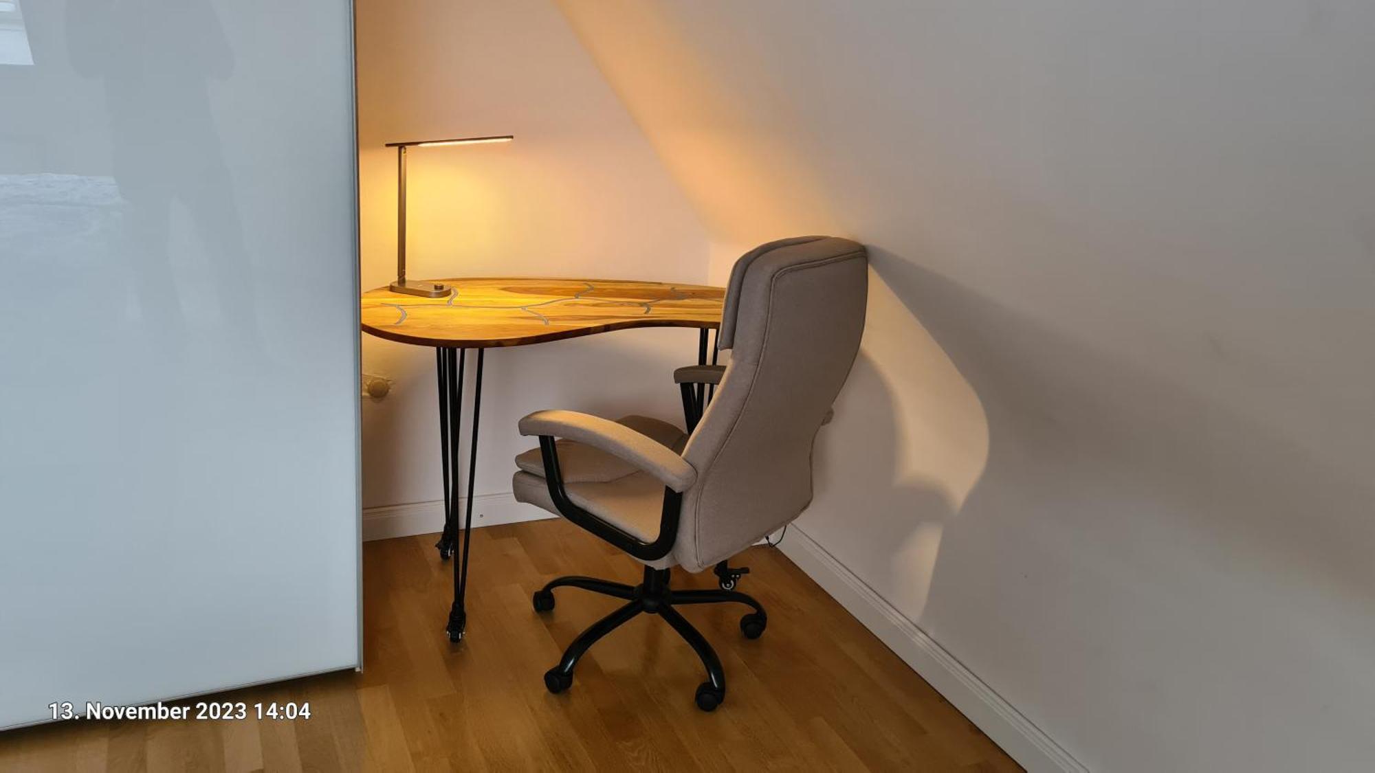 Apartment Modernes Mit 3 Zimmern Karlsruhe